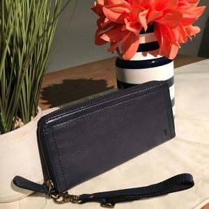 Frye wallet!